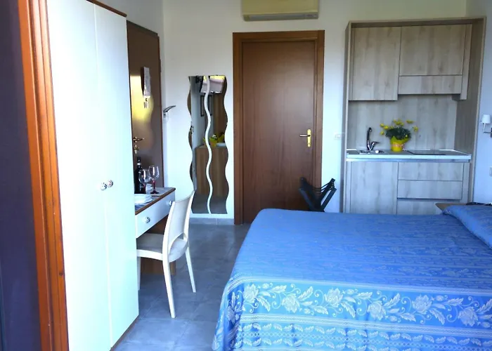 מלון דירות Il Poderino 4*